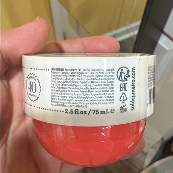 Sol de Janeiro Body Care set of 4. - Picture 5 of 6